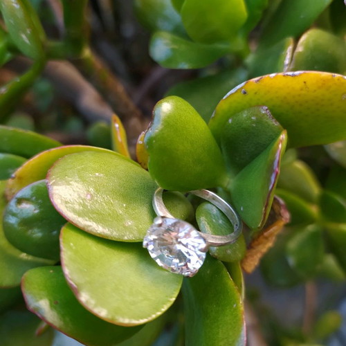 Handmade silver 925 ring used with large sparkling stone
