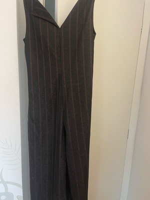 One-piece jumpsuit like new, black and brown, sizes M and L