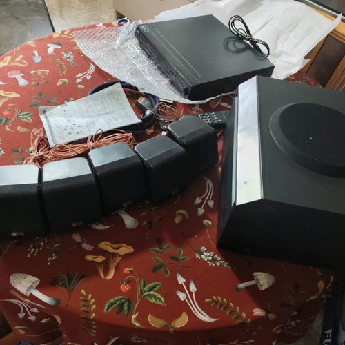 DVD home cinema used in good condition