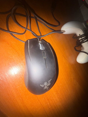 Ποντίκι gaming Razer Abyssus πολύχρωμο σαν καινούργιο