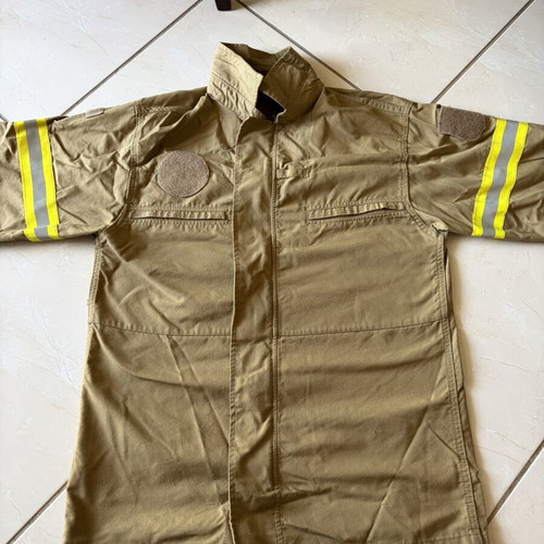Seasonal firefighter set with jacket and pants