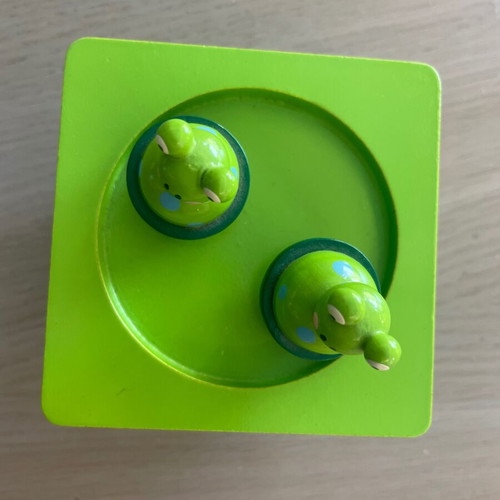 Wooden magnetic music box for children like new