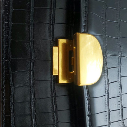 Black crocodile-style shoulder bag new, made of faux leather