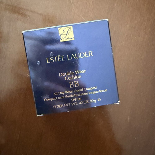 Estee Lauder Double Wear Cushion 4N1 new