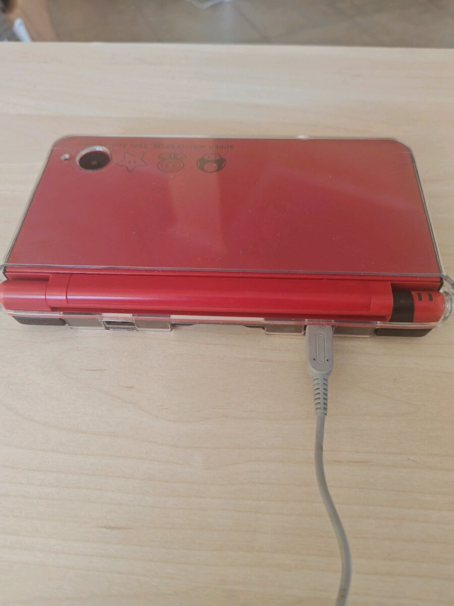Nintendo DSi XL Mario 25th Anniversary… - € 120,00 - Vendora.cy