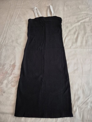 ribbeddress