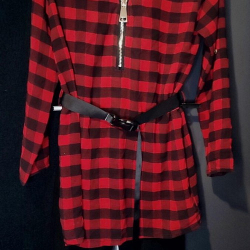 Checked shirt blouse with zipper like new, size small