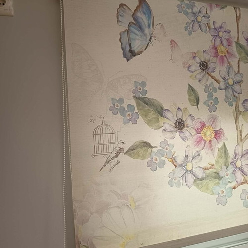 Domus B359 medium shading roller blind for kids room like new