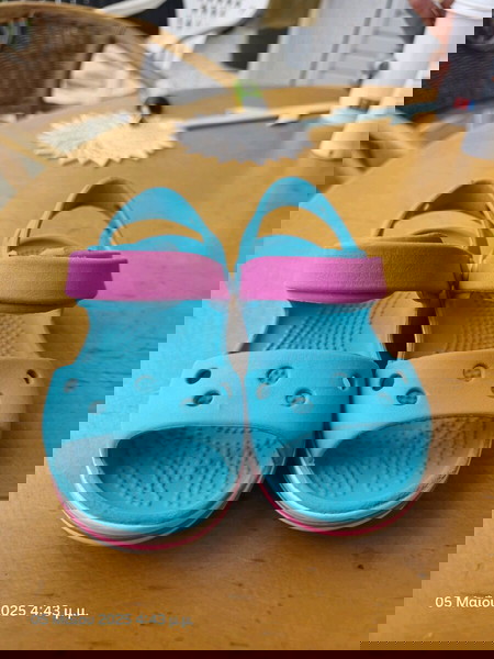 crocs c8