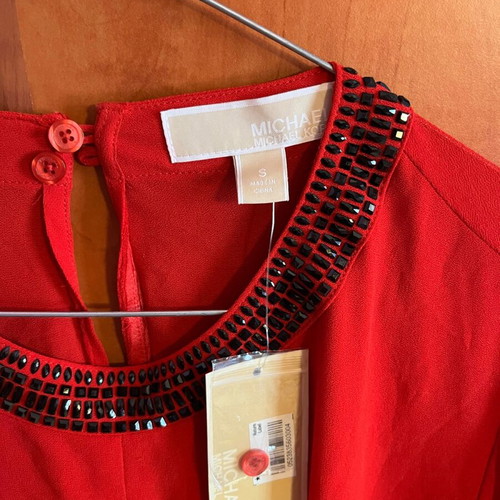Michael Kors red shirt new, size Small