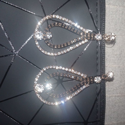 Handbag and earrings new, black matte with geometric patterns
