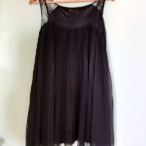 Pleated black dress size M like new