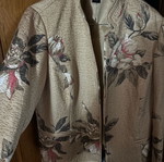 Quilted women's jacket Studio Liz Claiborne gold like new