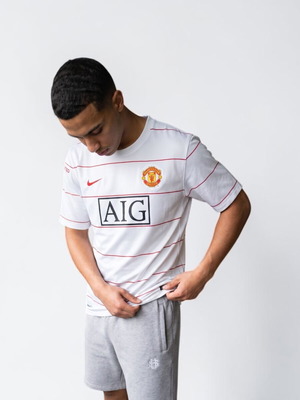 Nike Vintage Manchester United 2008-2009 Limited Training Shirt like new