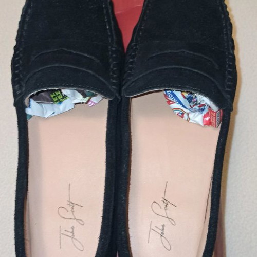 John Scott handmade women's leather moccasins like new, size 41, black