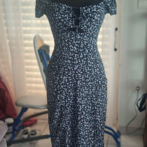 Bershka summer dress size M like new, blue-white