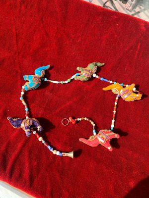 Indian decorative item with elephants like new