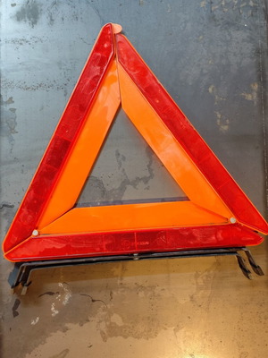Car triangle used with iron legs
