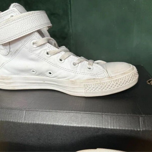 Converse All Star leather sneakers size 39 like new, white
