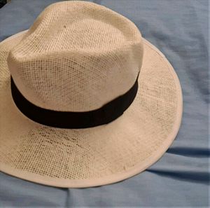 Καπέλο  λευκο