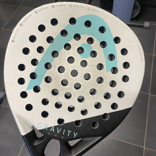 Gravity Pro 2025 padel racket