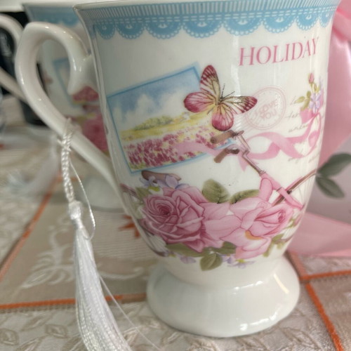 Classic mug set new in paper packaging