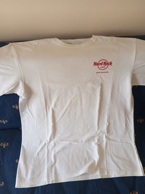 Hard Rock Cafe New Orleans T-shirt size XL like new, white