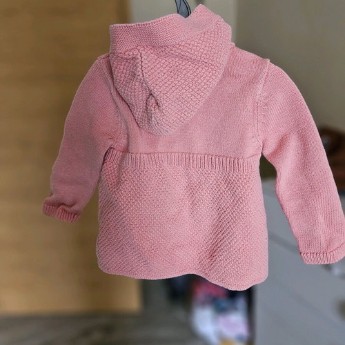 Knitted jacket 100% cotton for 12-18 months like new