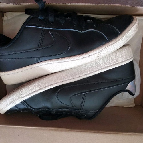 Nike sneakers used, black and silver, size 36.5