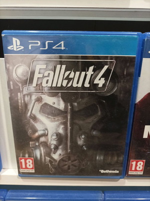 Fallout 4 PS4 used action game