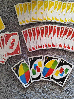 Uno cards Mattel like new, 2 colors