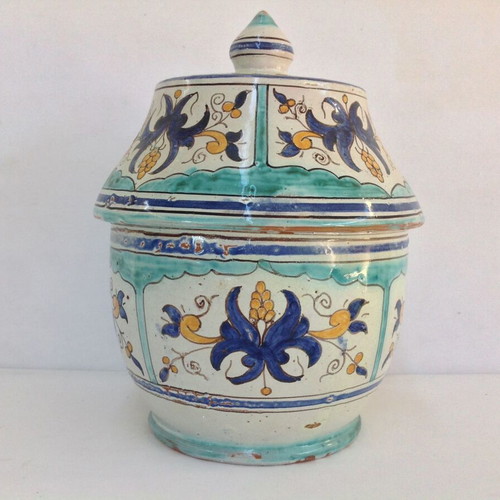 Vintage 1980 Moroccan Safi Vase Igolall/Dmani Handmade with Wooden Base