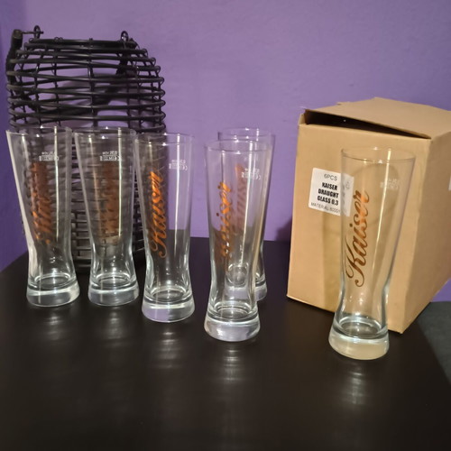 Kaiser Beer Glasses 0.3L Set of 6 New with Gold Design