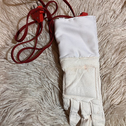 Women's Fencing Suit Size 3 Like New with Cable