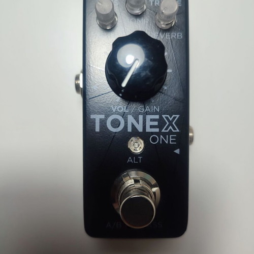 IK Multimedia ToneX One pedal like new
