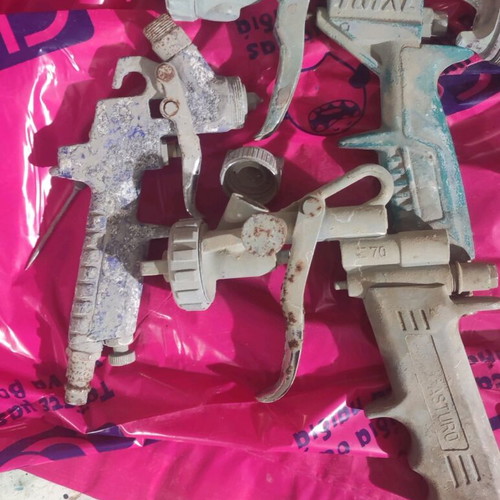Paint guns used for spare parts