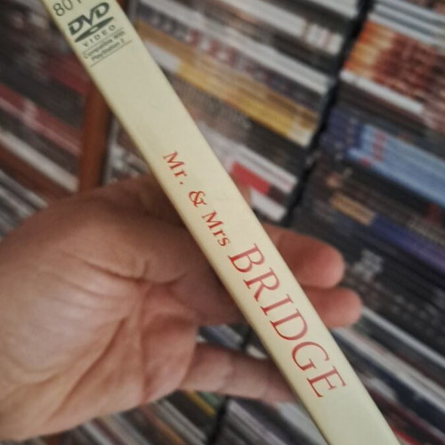 Mr & Mrs Bridge DVD used, authentic collectible with subtitles