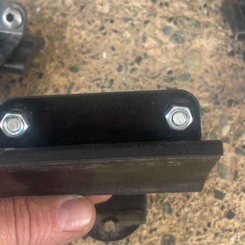 Roof bar ends s1840 like new for VW Golf VII Hatchback 5D