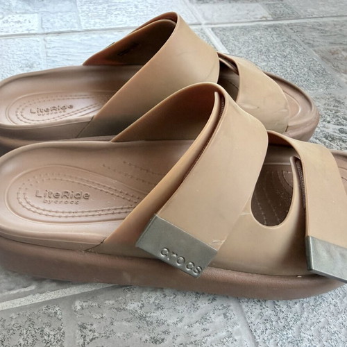Crocs women's sandals like new, size 41/42, beige