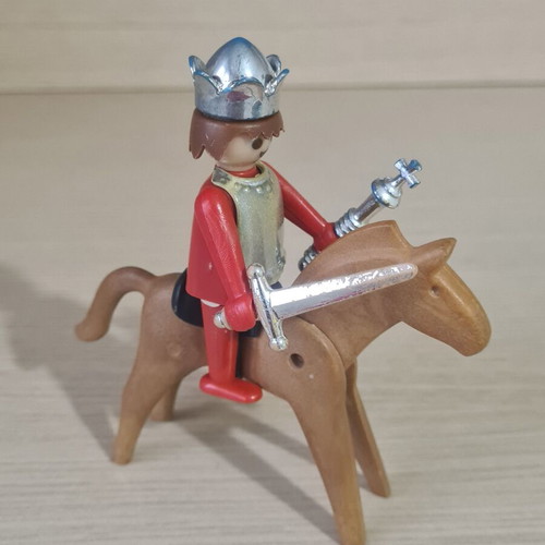 Playmobil King with Horse used, Knights theme