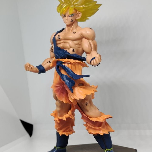 Son Goku Super Saiyan figure 16cm like new, Dragon Ball collectible