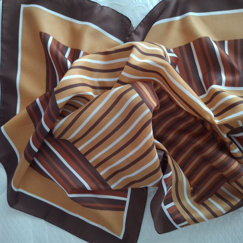Square scarf with geometric striped pattern, like new, brown and orange