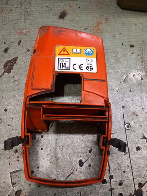 Husqvarna 372 cylinder upper cover used