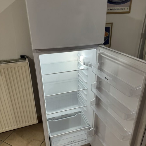 Candy refrigerator like new, height 1.60m, width 54cm