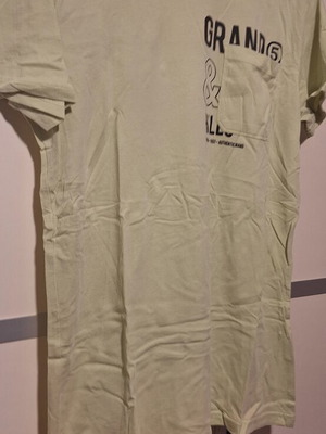 Tshirt Grand and Hills like new, pistachio color, size 170 cm