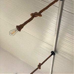 Φωτιστικό οροφής με σχοινί