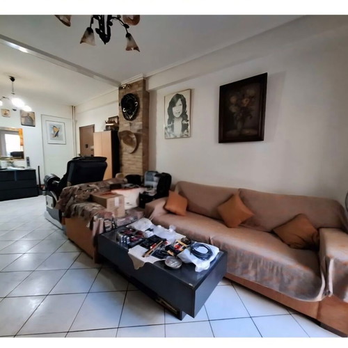 Apartment 74 sqm in Tampouria Piraeus, 1 bedroom, ground floor