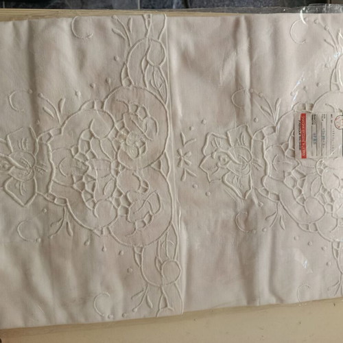 Handmade table linens pack of 4, new