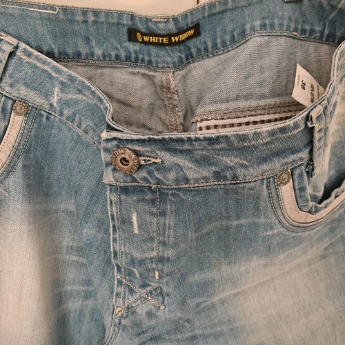 White Widow men's jeans like new, vintage denim, size XL