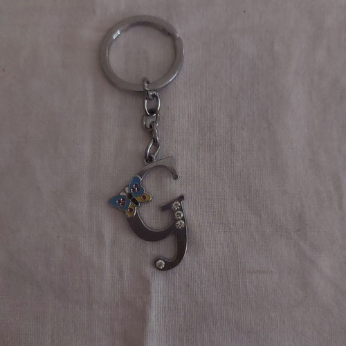 Keychain with letter G new